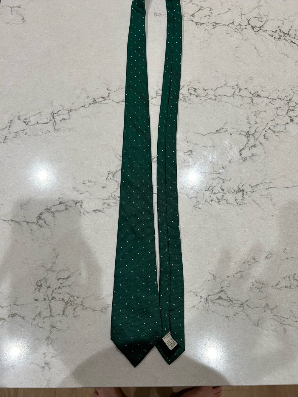 Burberry Classic Green Polka Dot Men's Tie